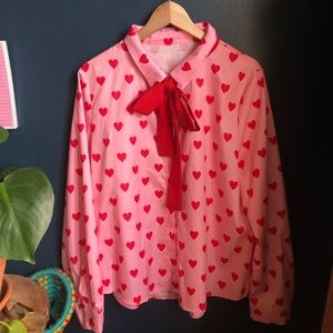Tie neck heart blouse with removable tie
